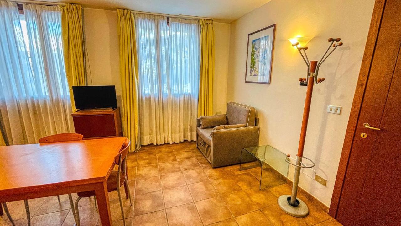 Appartamento Smith Erbaluce - Affitti Brevi Italia Bardonecchia Bagian luar foto